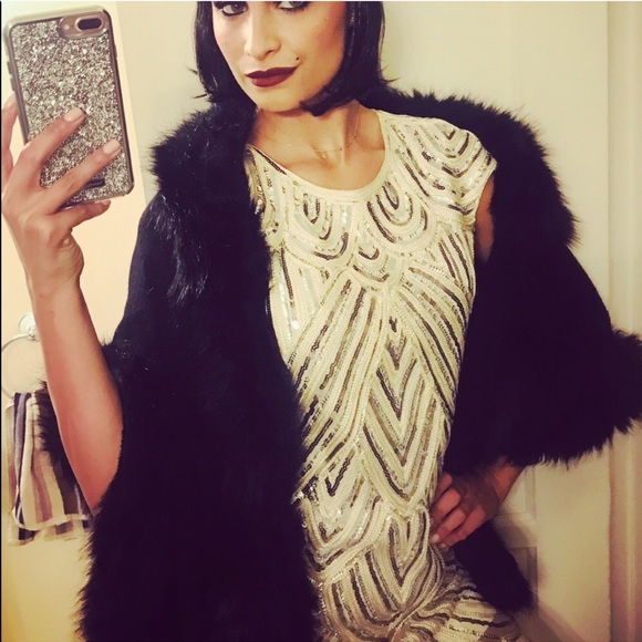 Luxurious Faux Fur Double Layer Black Cape Coat - Picture 5 of 9